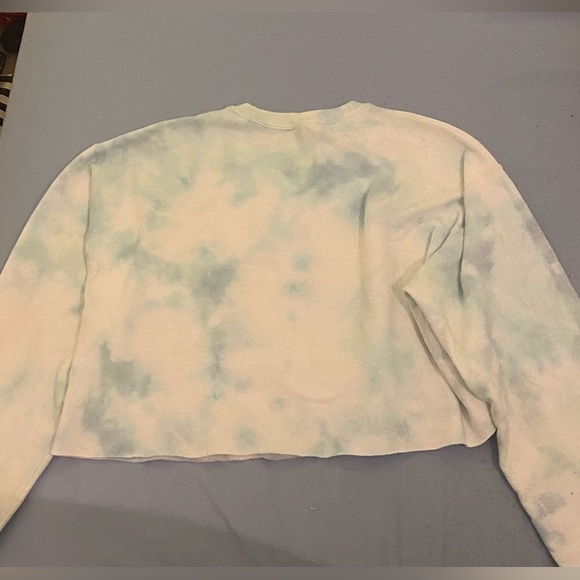 AXID, Alpha Xi Delta Cropped Sweatshirt - Picture 2 of 4